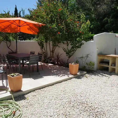 Maison Familiale Avec Jardin, Piscine Et Proche Plage A - Fr-1-258-98 Villa *